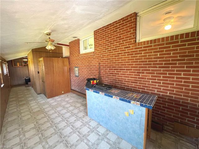 1024 Stanley RD, Portsmouth, VA 23701