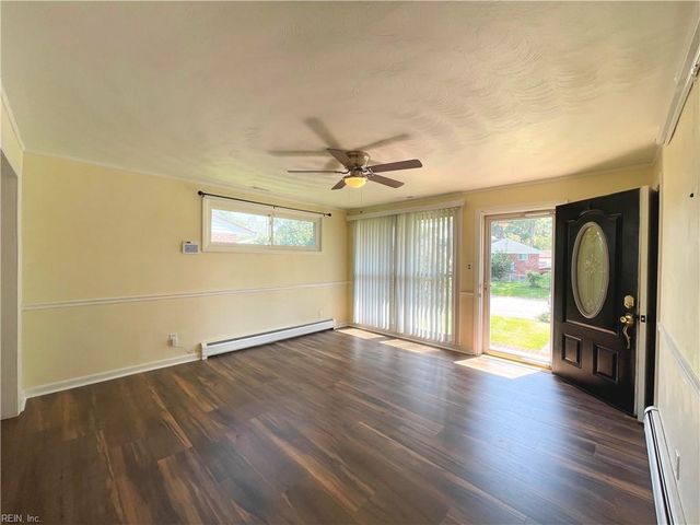 1024 Stanley RD, Portsmouth, VA 23701