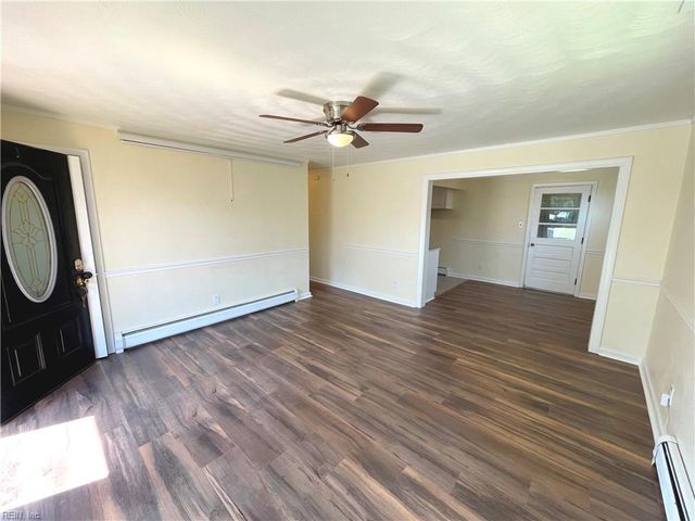 1024 Stanley RD, Portsmouth, VA 23701