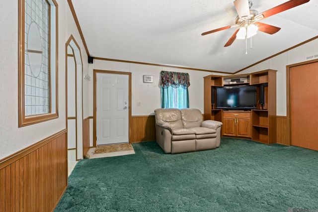 2208 Violet St, Jackson, LA 70748