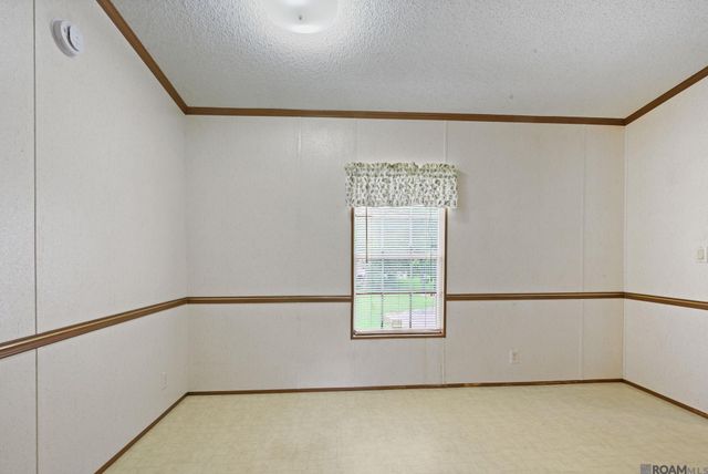 2208 Violet St, Jackson, LA 70748