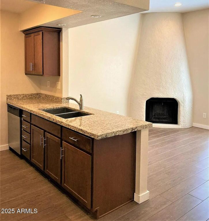 4540 N 44TH Street 47, Phoenix, AZ 85018