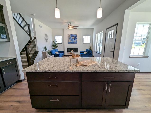 4317 Goldeneye Gateway Drive, Middleton, WI 53562