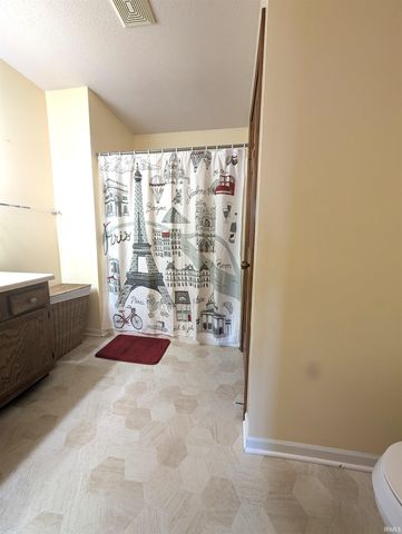 6332 Langwood Boulevard, Fort Wayne, IN 46835