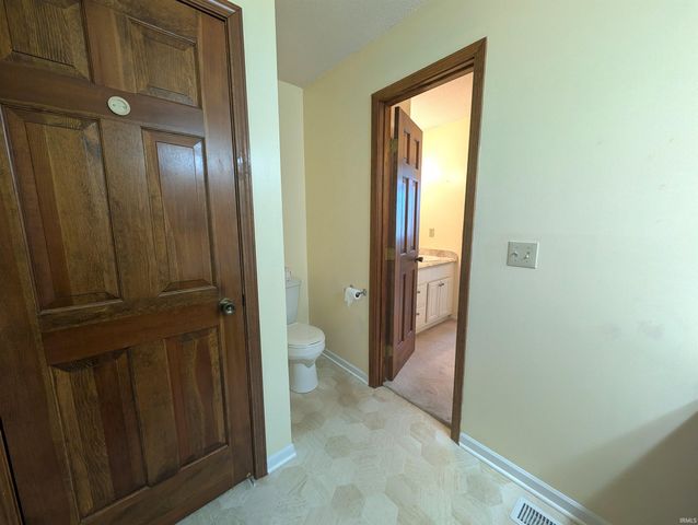 6332 Langwood Boulevard, Fort Wayne, IN 46835