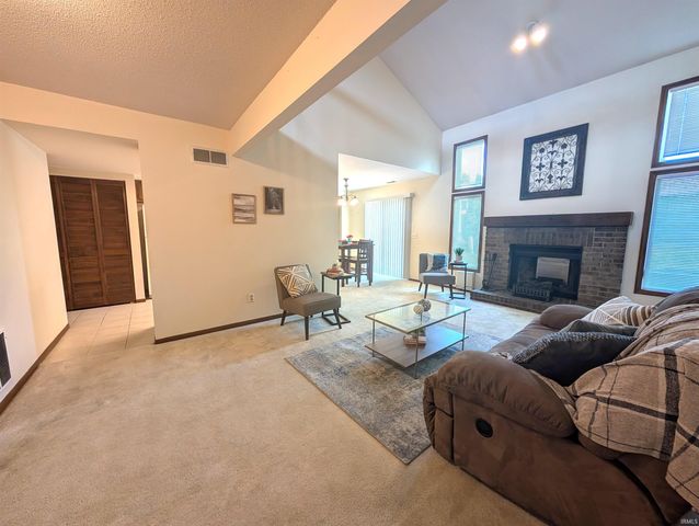 6332 Langwood Boulevard, Fort Wayne, IN 46835