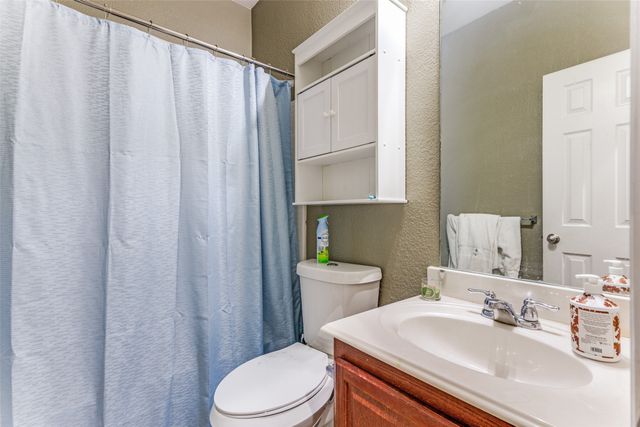 5825 Deck House Road, Fort Worth, TX 76179