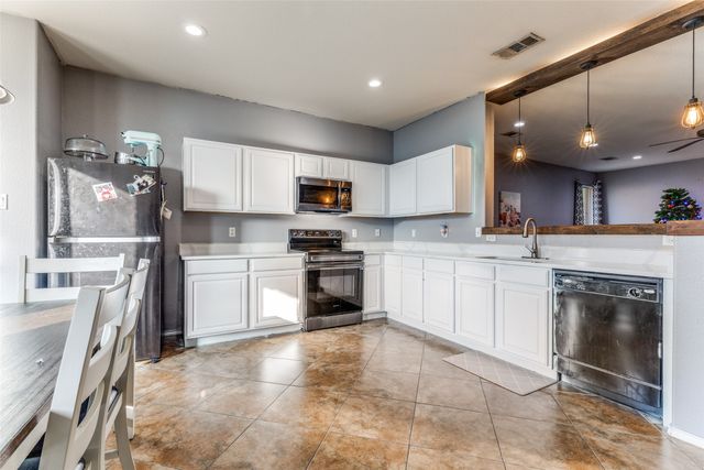 5825 Deck House Road, Fort Worth, TX 76179