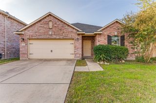 5825 Deck House Road, Fort Worth, TX 76179