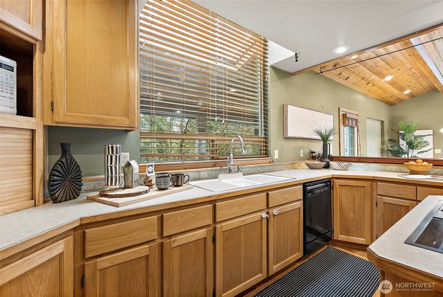 12524 114th Avenue Ct NW, Gig Harbor, WA 98329