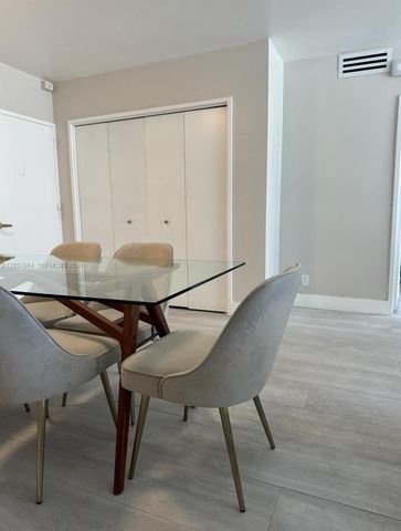 5700 Collins Avenue 3C, Miami Beach, FL 33140