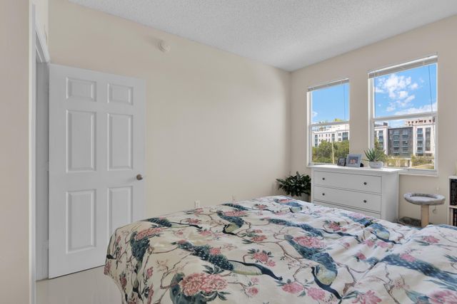 533 NE 3rd Avenue, Fort Lauderdale, FL 33301