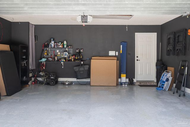 3080 Palm St, Gulf Breeze, FL 32563