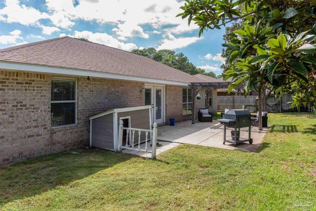 3080 Palm St, Gulf Breeze, FL 32563