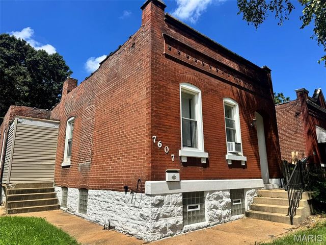 7607 Vermont Avenue, St Louis, MO 63111
