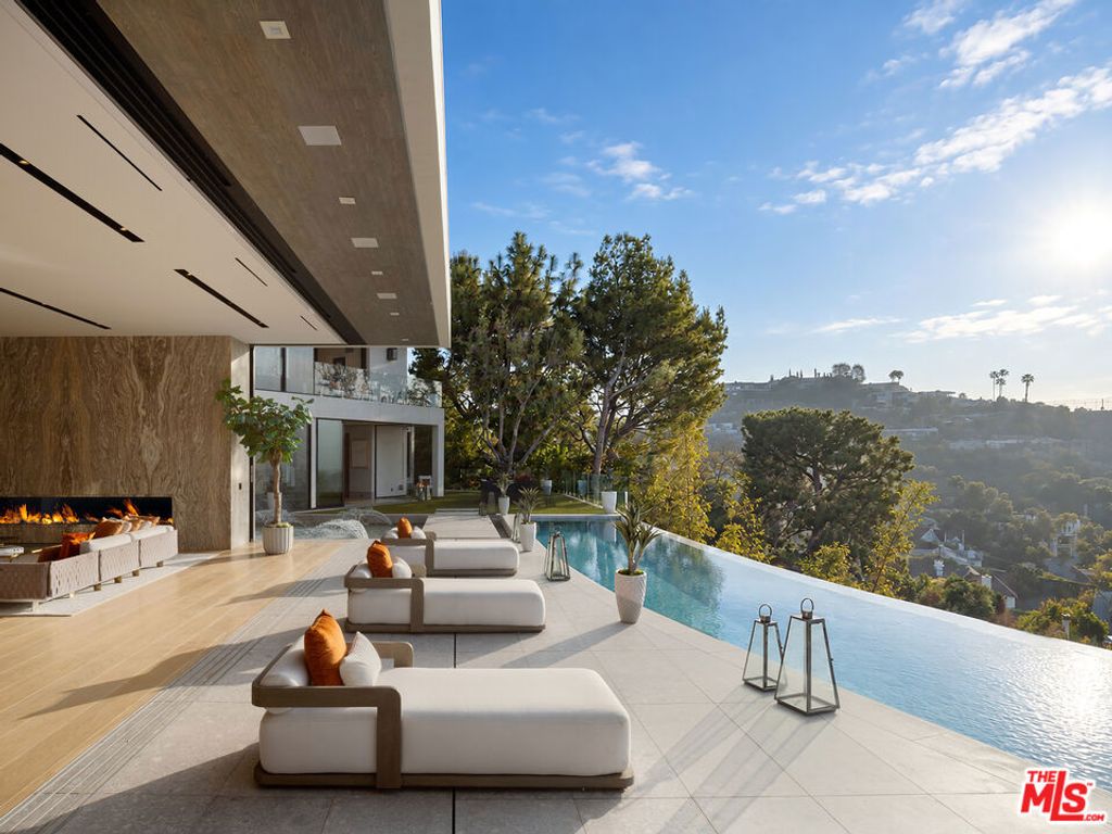 9330 Flicker Way, Los Angeles, CA 90069 — exterior