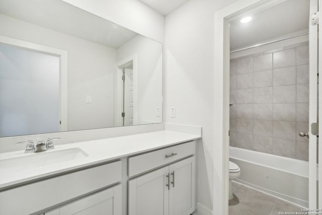 110 Barton, Cibolo, TX 78108