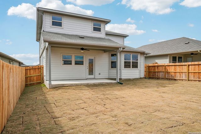 110 Barton Point, Cibolo, TX 78108