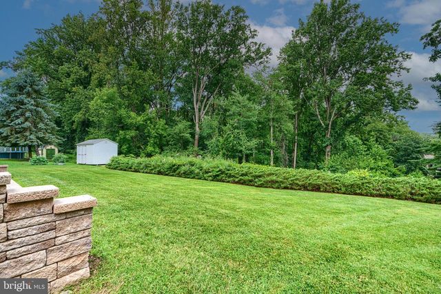 22 SKYWOOD CT, Parkville, MD 21234