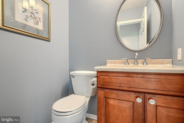 22 SKYWOOD CT, Parkville, MD 21234