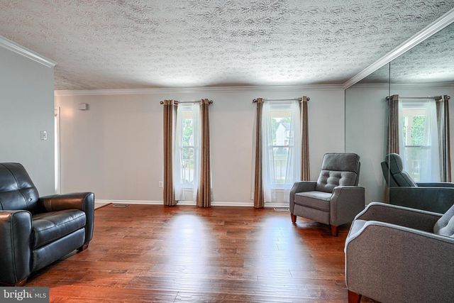 22 SKYWOOD CT, Parkville, MD 21234