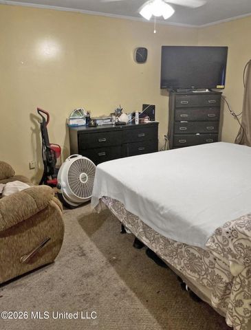 936 W 6th Street, Hattiesburg, MS 39401