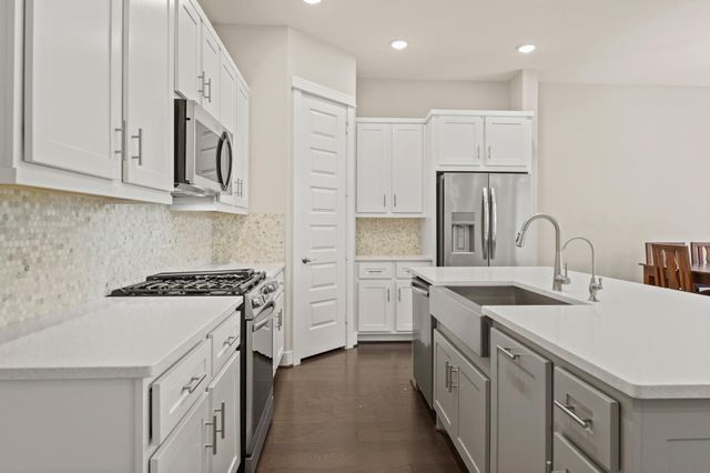 10972 Hewitt Cliff Lane, Houston, TX 77043