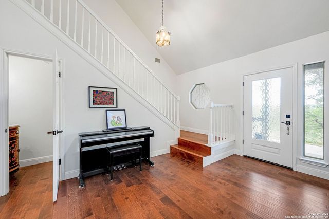 26011 Apache Creek, San Antonio, TX 78260