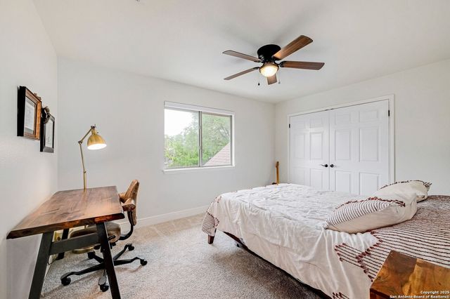 26011 Apache Creek, San Antonio, TX 78260