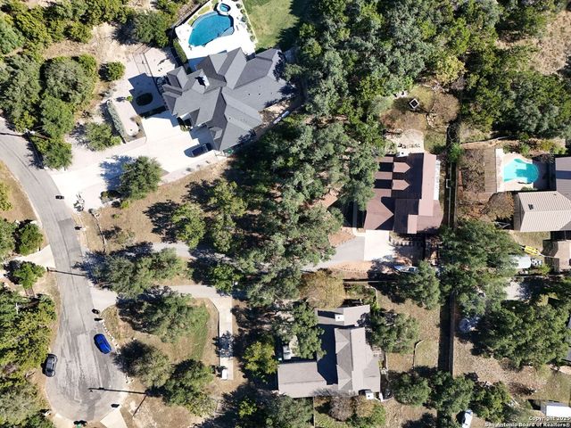 26011 Apache Creek, San Antonio, TX 78260