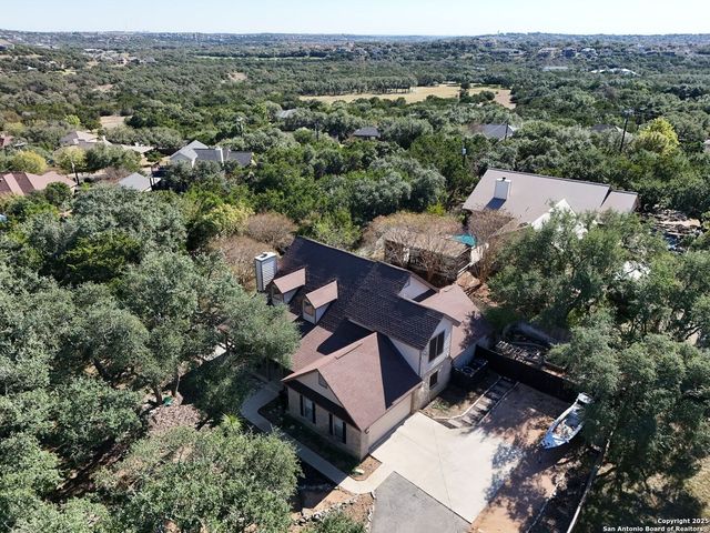 26011 Apache Creek, San Antonio, TX 78260