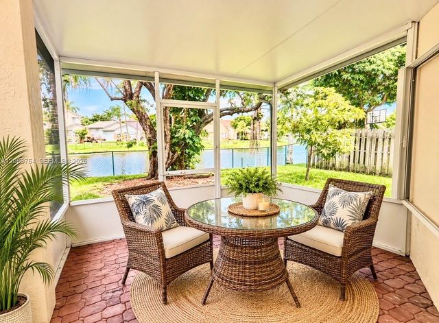 387 NW 107th Avenue, Pembroke Pines, FL 33026