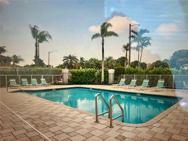 387 NW 107th Avenue, Pembroke Pines, FL 33026