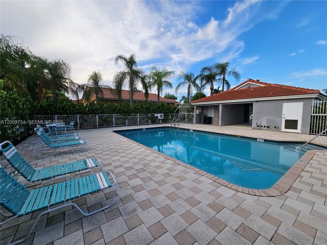 387 NW 107th Avenue, Pembroke Pines, FL 33026