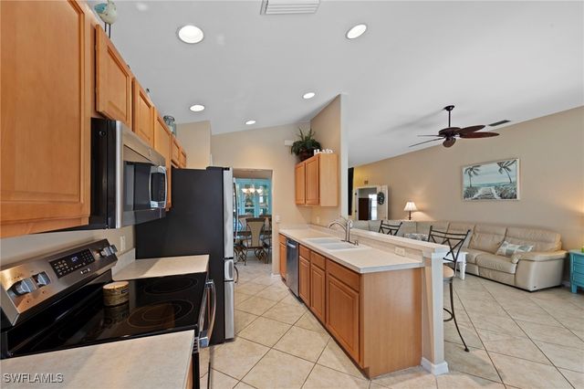 9913 Horse Creek RD, Fort Myers, FL 33913