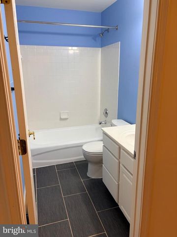 21784 OAKVILLE TER, Ashburn, VA 20147