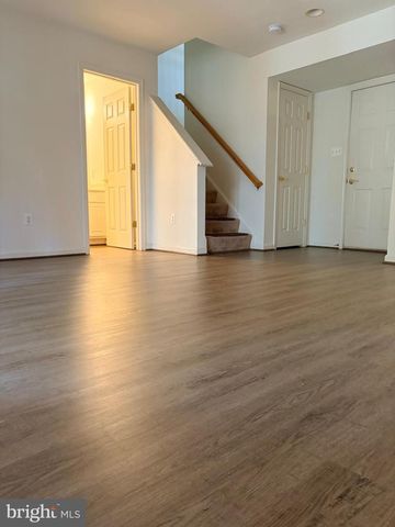 21784 OAKVILLE TER, Ashburn, VA 20147