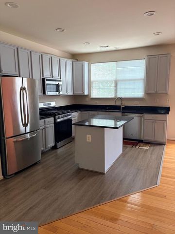 21784 OAKVILLE TER, Ashburn, VA 20147