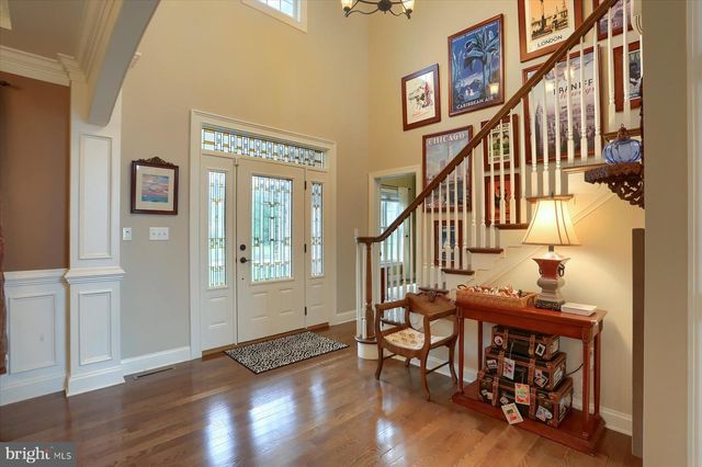 6446 MCCORMICK LN, Harrisburg, PA 17111