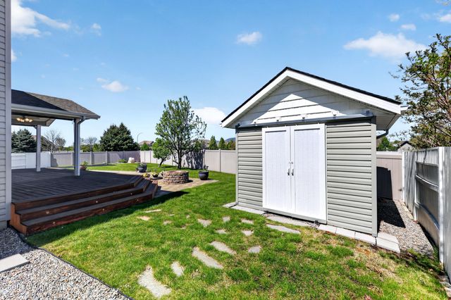 3901 W Linneatus DR, Coeur D'alene, ID 83815
