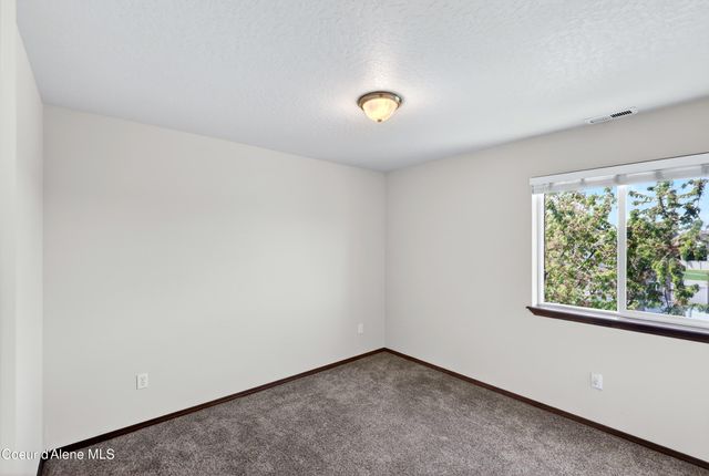 3901 W Linneatus DR, Coeur D'alene, ID 83815