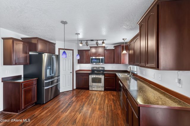 3901 W Linneatus DR, Coeur D'alene, ID 83815