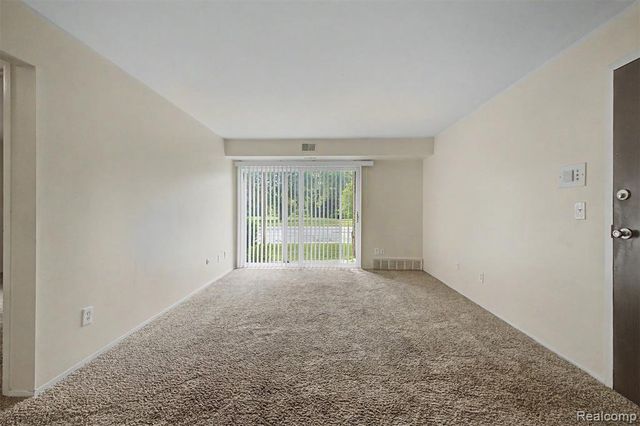 38220 Fairway Court, Clinton Township, MI 48038