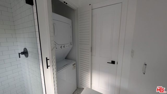 1259 Devon Avenue, Los Angeles, CA 90024