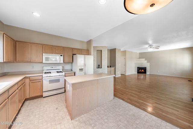 11705 Lone Desert Drive, Reno, NV 89506