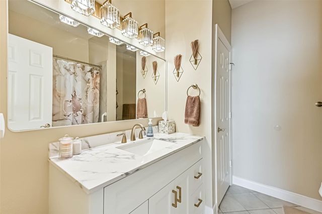 1621 Pine Crest Drive, Pearland, TX 77581