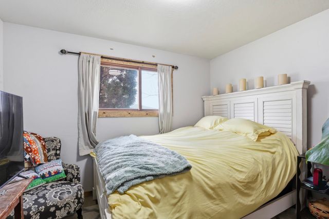 10720 & 10722 E SPRINGFIELD Ave, Spokane Valley, WA 99206