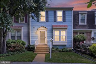7451 HATHERLEIGH CT, Alexandria, VA 22315