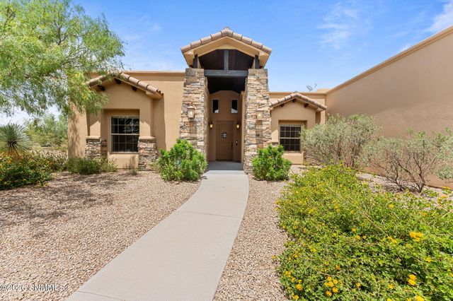 5708 Via Estrella, Las Cruces, NM 88011