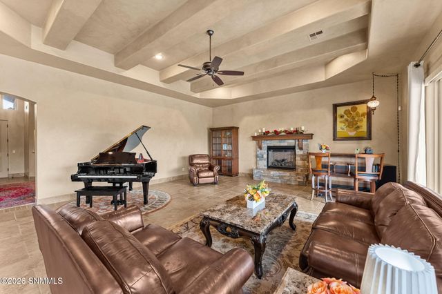 5708 Via Estrella, Las Cruces, NM 88011